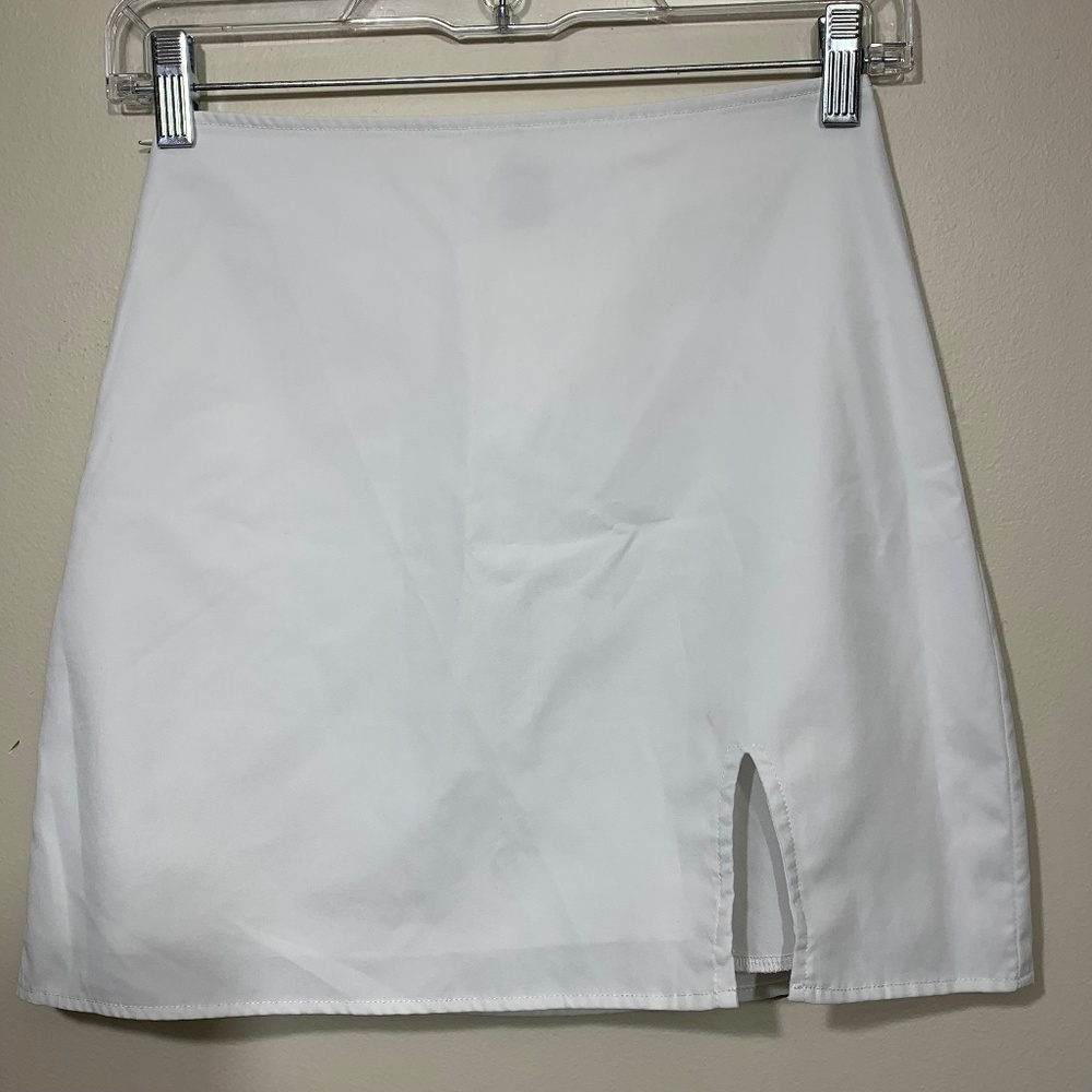 SHEIN Mini Skirt Women XS White High Waisted Front Slit Side Zip Solid Woven